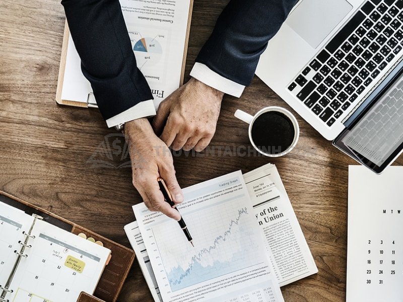 Vì sao phải biết đến bản khai báo cáo số lượng giao dịch?