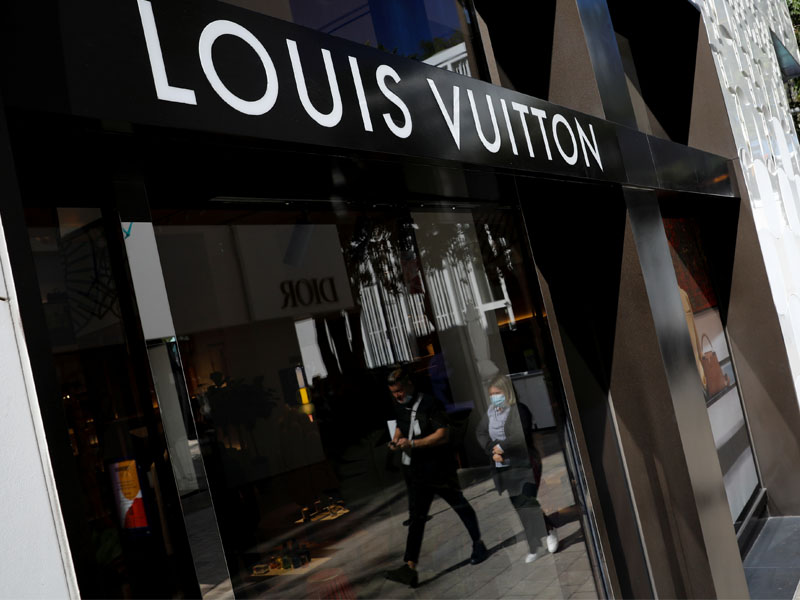 Có nên đầu tư cổ phiếu LVMH?