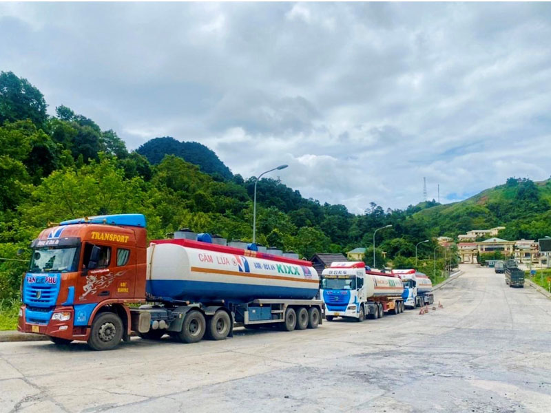 Đôi nét về Tổng Công ty Dầu Việt Nam (PVOIL)
