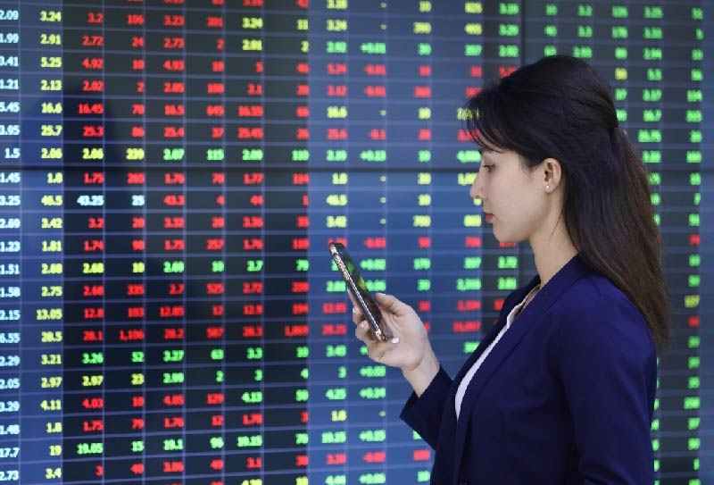 Đánh giá sàn giao dịch chứng khoán TCBS qua ứng dụng đầu tư cổ phiếu, quỹ ETF trực tuyến