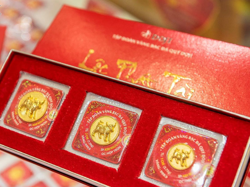 Tập đoàn Vàng bạc Đá quý DOJI