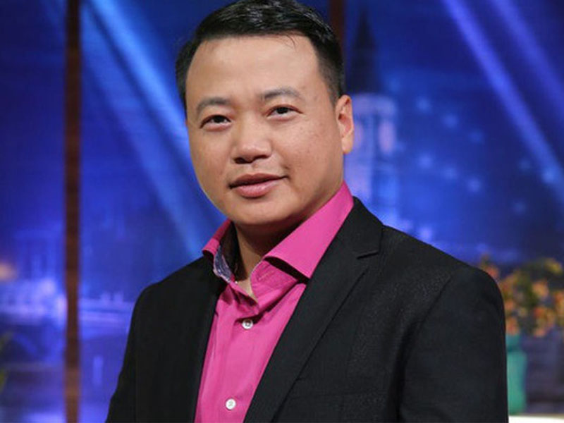 Tiểu sử của Shark Bình