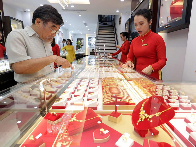 Điều kiện để kinh doanh vàng