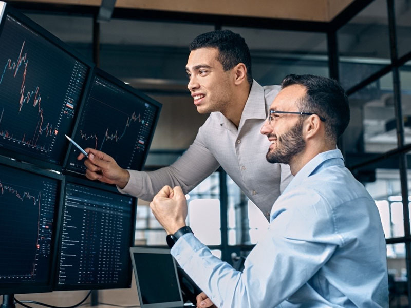 Trade quỹ là gì?