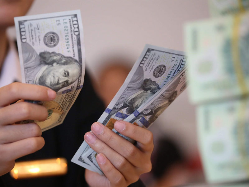 Gánh nặng nợ nần càng lớn khi USD tăng giá